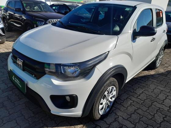 FIAT MOBI 1.0 EVO FLEX LIKE. MANUAL FIAT MOBI 1.0 EVO FLEX LIKE. MANUAL